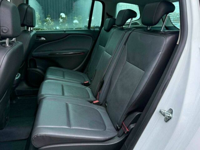 Белый Опель Зафира, объемом двигателя 2 л и пробегом 200 тыс. км за 8900 $, фото 20 на Automoto.ua