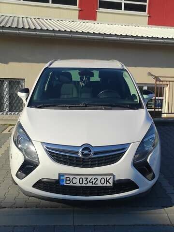 Белый Опель Зафира, объемом двигателя 2 л и пробегом 281 тыс. км за 9800 $, фото 5 на Automoto.ua