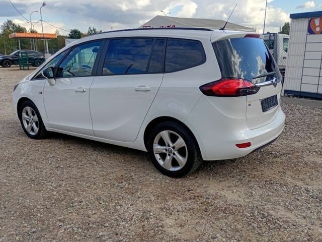 Белый Опель Зафира, объемом двигателя 1.8 л и пробегом 213 тыс. км за 7600 $, фото 11 на Automoto.ua