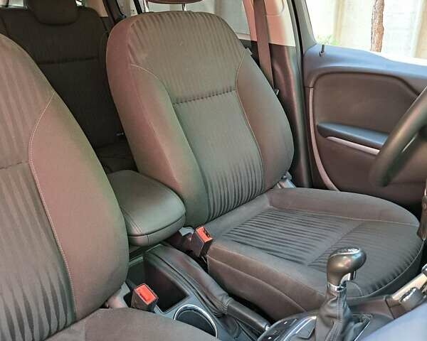 Опель Зафира 2014 в Харькове на Automoto.ua Белый Опель Зафира, объемом двигателя 2 л и пробегом 253 тыс. км за 9500 $, фото 27 на Automoto.ua