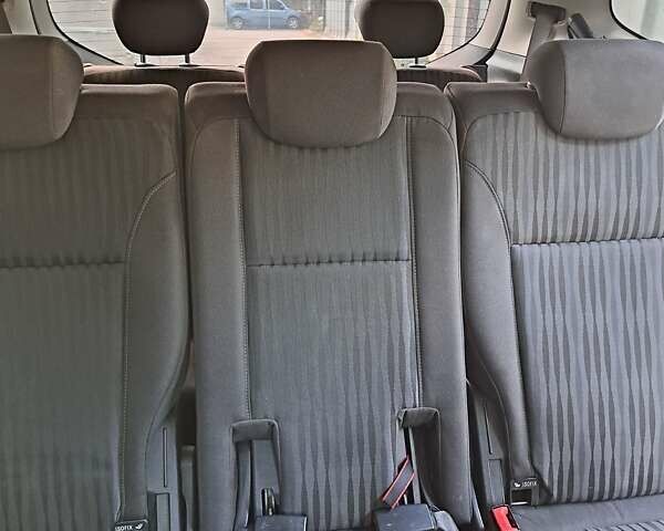 Опель Зафира 2014 в Харькове на Automoto.ua Белый Опель Зафира, объемом двигателя 2 л и пробегом 253 тыс. км за 9500 $, фото 44 на Automoto.ua