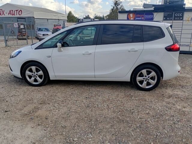 Белый Опель Зафира, объемом двигателя 1.8 л и пробегом 213 тыс. км за 7600 $, фото 5 на Automoto.ua