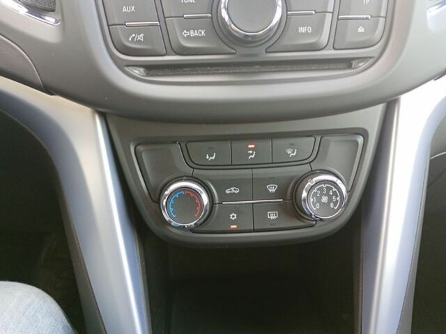 Белый Опель Зафира, объемом двигателя 1.8 л и пробегом 213 тыс. км за 7600 $, фото 20 на Automoto.ua