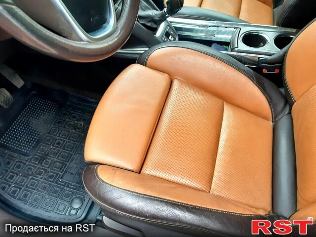 Опель Зафира 2014 в Харькове на Automoto.ua Белый Опель Зафира, объемом двигателя 1.6 л и пробегом 200 тыс. км за 7600 $, фото 11 на Automoto.ua