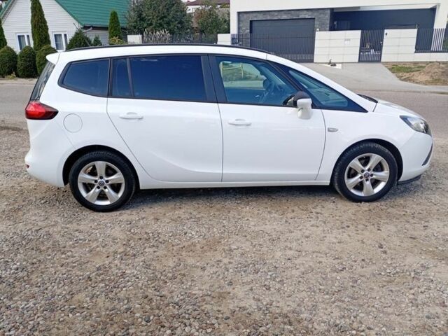 Белый Опель Зафира, объемом двигателя 1.8 л и пробегом 213 тыс. км за 7600 $, фото 6 на Automoto.ua