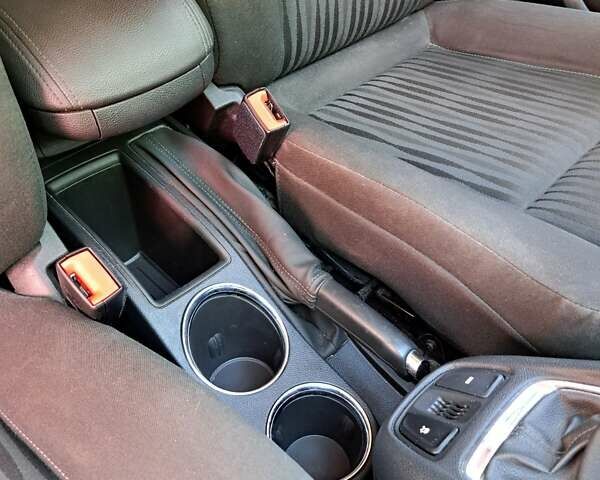 Опель Зафира 2014 в Харькове на Automoto.ua Белый Опель Зафира, объемом двигателя 2 л и пробегом 253 тыс. км за 9500 $, фото 28 на Automoto.ua