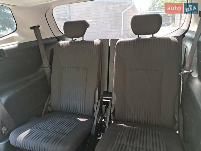 Опель Зафира 2014 в Харькове на Automoto.ua Белый Опель Зафира, объемом двигателя 2 л и пробегом 253 тыс. км за 9500 $, фото 46 на Automoto.ua