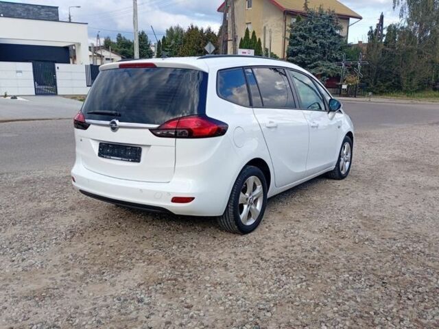 Белый Опель Зафира, объемом двигателя 1.8 л и пробегом 213 тыс. км за 7600 $, фото 7 на Automoto.ua