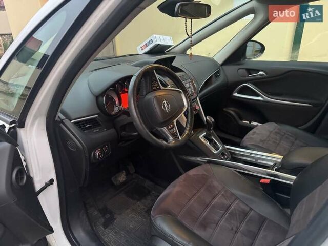 Белый Опель Зафира, объемом двигателя 1.96 л и пробегом 255 тыс. км за 11900 $, фото 5 на Automoto.ua