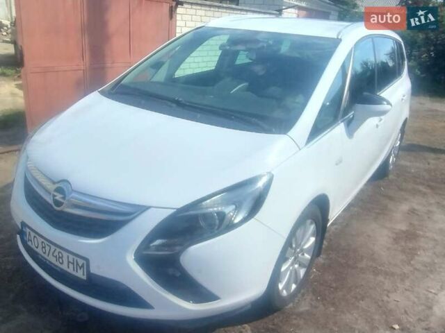 Білий Опель Зафіра, об'ємом двигуна 1.6 л та пробігом 212 тис. км за 11800 $, фото 2 на Automoto.ua