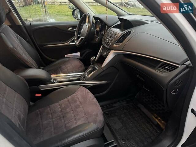 Белый Опель Зафира, объемом двигателя 1.96 л и пробегом 255 тыс. км за 11900 $, фото 11 на Automoto.ua