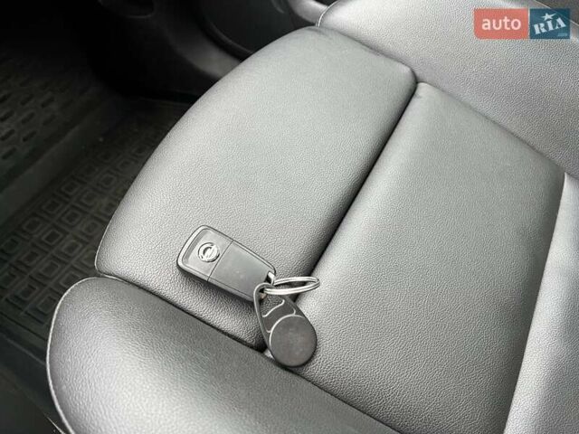 Белый Опель Зафира, объемом двигателя 1.6 л и пробегом 106 тыс. км за 13900 $, фото 29 на Automoto.ua