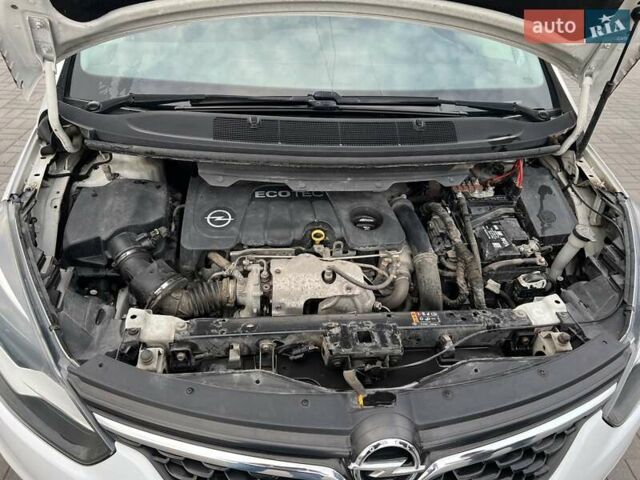 Белый Опель Зафира, объемом двигателя 1.6 л и пробегом 106 тыс. км за 13900 $, фото 35 на Automoto.ua