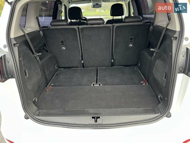 Белый Опель Зафира, объемом двигателя 1.6 л и пробегом 106 тыс. км за 13900 $, фото 31 на Automoto.ua