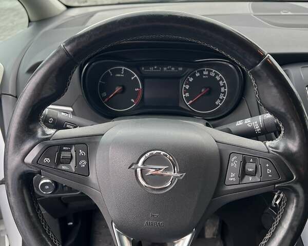 Белый Опель Зафира, объемом двигателя 1.6 л и пробегом 106 тыс. км за 13900 $, фото 24 на Automoto.ua