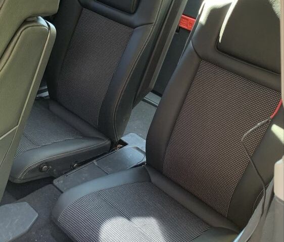 Белый Опель Зафира, объемом двигателя 1.9 л и пробегом 260 тыс. км за 5700 $, фото 19 на Automoto.ua