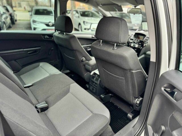 Білий Опель Зафіра, об'ємом двигуна 1.6 л та пробігом 206 тис. км за 7600 $, фото 14 на Automoto.ua