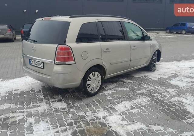 Бежевый Опель Зафира, объемом двигателя 1.9 л и пробегом 233 тыс. км за 5200 $, фото 6 на Automoto.ua