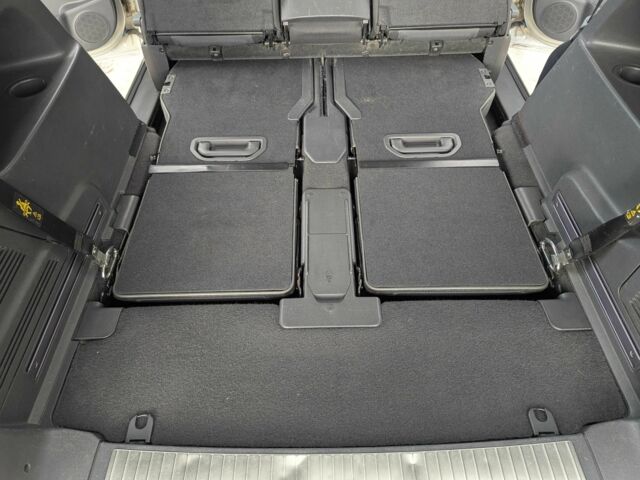 Опель Зафира 2005 в Львове на Automoto.ua Бежевый Опель Зафира, объемом двигателя 1.6 л и пробегом 215 тыс. км за 4999 $, фото 21 на Automoto.ua