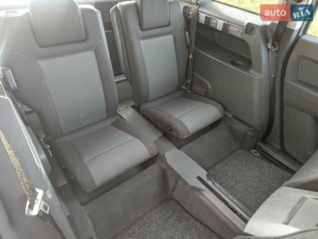 Опель Зафира 2005 в Львове на Automoto.ua Бежевый Опель Зафира, объемом двигателя 1.6 л и пробегом 215 тыс. км за 4999 $, фото 48 на Automoto.ua