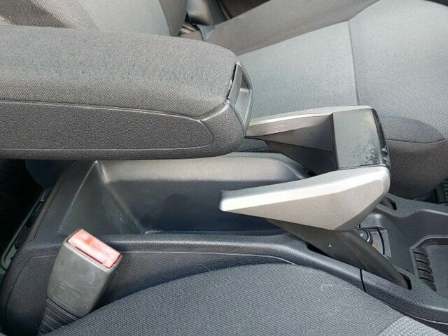 Бежевый Опель Зафира, объемом двигателя 1.6 л и пробегом 156 тыс. км за 5900 $, фото 16 на Automoto.ua