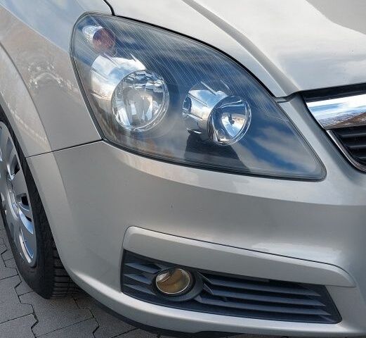 Бежевый Опель Зафира, объемом двигателя 1.6 л и пробегом 156 тыс. км за 5900 $, фото 12 на Automoto.ua