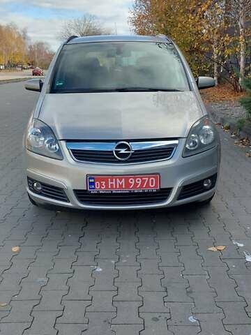 Бежевый Опель Зафира, объемом двигателя 1.6 л и пробегом 156 тыс. км за 5900 $, фото 55 на Automoto.ua