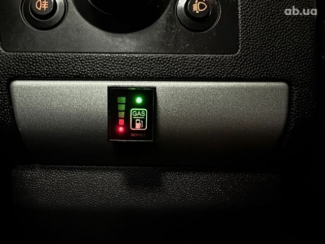 Бежевый Опель Зафира, объемом двигателя 0 л и пробегом 251 тыс. км за 6700 $, фото 1 на Automoto.ua