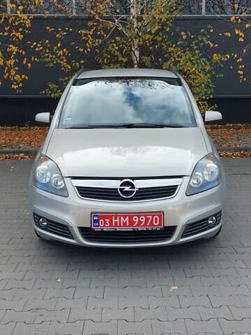 Бежевый Опель Зафира, объемом двигателя 1.6 л и пробегом 156 тыс. км за 5799 $, фото 22 на Automoto.ua