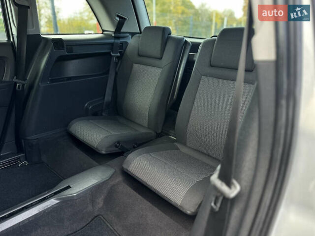 Бежевый Опель Зафира, объемом двигателя 1.8 л и пробегом 261 тыс. км за 6900 $, фото 39 на Automoto.ua