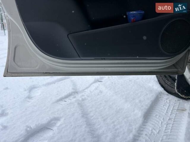 Бежевый Опель Зафира, объемом двигателя 1.6 л и пробегом 217 тыс. км за 5900 $, фото 10 на Automoto.ua