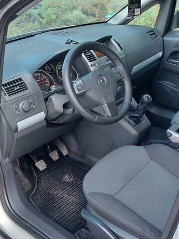 Бежевый Опель Зафира, объемом двигателя 1.6 л и пробегом 156 тыс. км за 5799 $, фото 34 на Automoto.ua