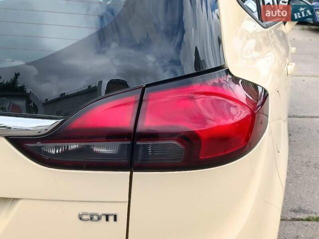 Бежевый Опель Зафира, объемом двигателя 2 л и пробегом 298 тыс. км за 9590 $, фото 8 на Automoto.ua