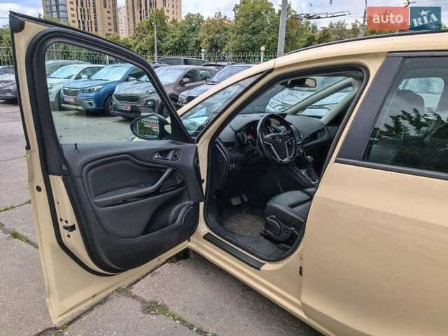 Бежевый Опель Зафира, объемом двигателя 2 л и пробегом 298 тыс. км за 9590 $, фото 12 на Automoto.ua