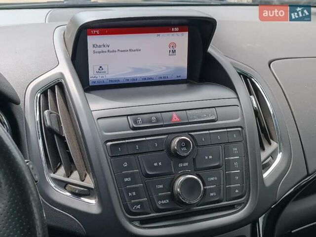 Бежевый Опель Зафира, объемом двигателя 2 л и пробегом 298 тыс. км за 9590 $, фото 24 на Automoto.ua