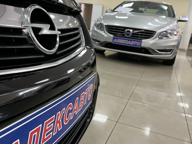 Чорний Опель Зафіра, об'ємом двигуна 0 л та пробігом 227 тис. км за 6900 $, фото 14 на Automoto.ua