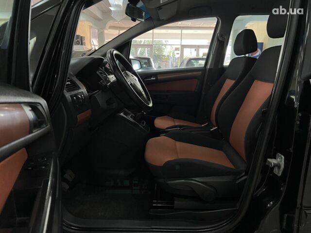 Чорний Опель Зафіра, об'ємом двигуна 0 л та пробігом 227 тис. км за 6900 $, фото 9 на Automoto.ua