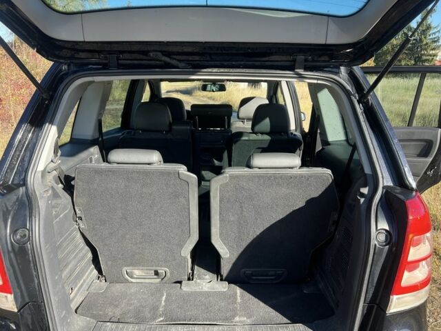 Чорний Опель Зафіра, об'ємом двигуна 1.9 л та пробігом 188 тис. км за 3900 $, фото 3 на Automoto.ua