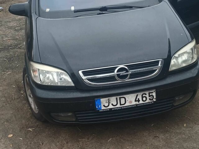 Черный Опель Зафира, объемом двигателя 2.2 л и пробегом 260 тыс. км за 2500 $, фото 7 на Automoto.ua