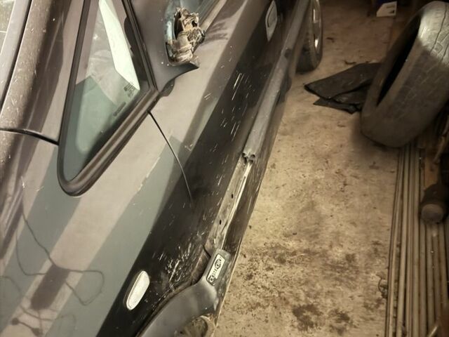 Черный Опель Зафира, объемом двигателя 2 л и пробегом 285 тыс. км за 1600 $, фото 7 на Automoto.ua