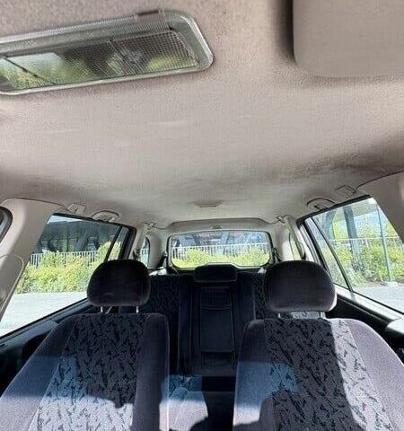 Черный Опель Зафира, объемом двигателя 2 л и пробегом 285 тыс. км за 1600 $, фото 6 на Automoto.ua