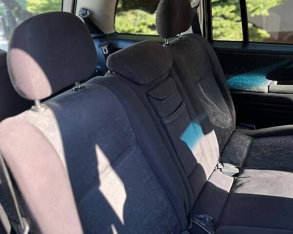 Черный Опель Зафира, объемом двигателя 2 л и пробегом 349 тыс. км за 3999 $, фото 13 на Automoto.ua