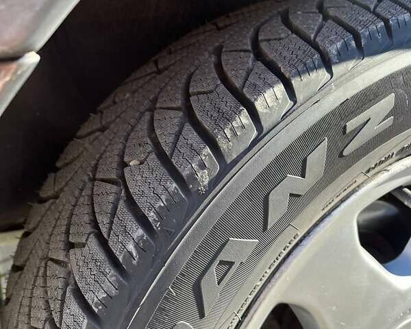 Черный Опель Зафира, объемом двигателя 2 л и пробегом 349 тыс. км за 3999 $, фото 8 на Automoto.ua