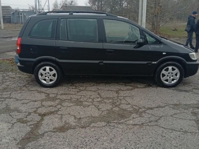 Черный Опель Зафира, объемом двигателя 1.8 л и пробегом 244 тыс. км за 4300 $, фото 7 на Automoto.ua