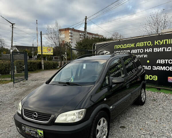 Чорний Опель Зафіра, об'ємом двигуна 2 л та пробігом 359 тис. км за 3300 $, фото 1 на Automoto.ua