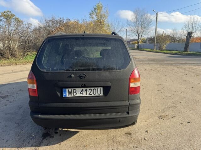 Чорний Опель Зафіра, об'ємом двигуна 2 л та пробігом 280 тис. км за 1400 $, фото 5 на Automoto.ua
