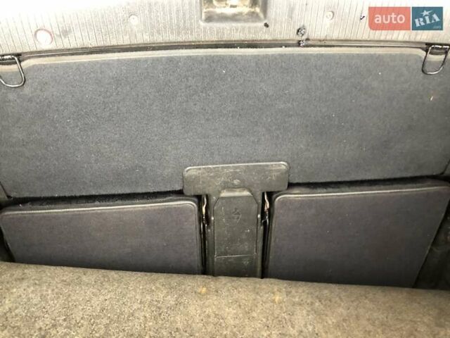 Черный Опель Зафира, объемом двигателя 1.8 л и пробегом 253 тыс. км за 4700 $, фото 6 на Automoto.ua