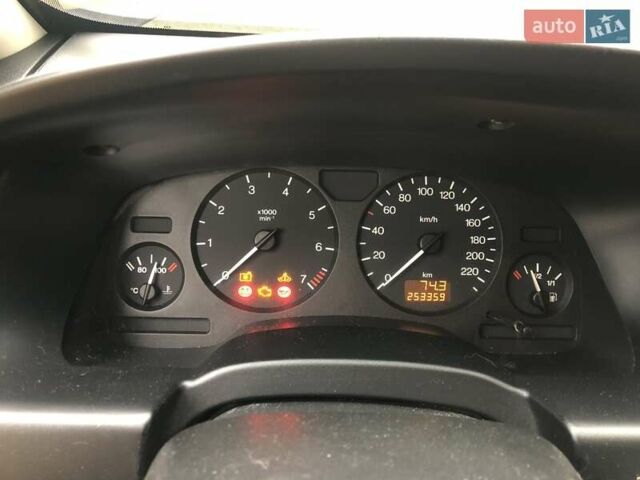 Черный Опель Зафира, объемом двигателя 1.8 л и пробегом 253 тыс. км за 4700 $, фото 15 на Automoto.ua