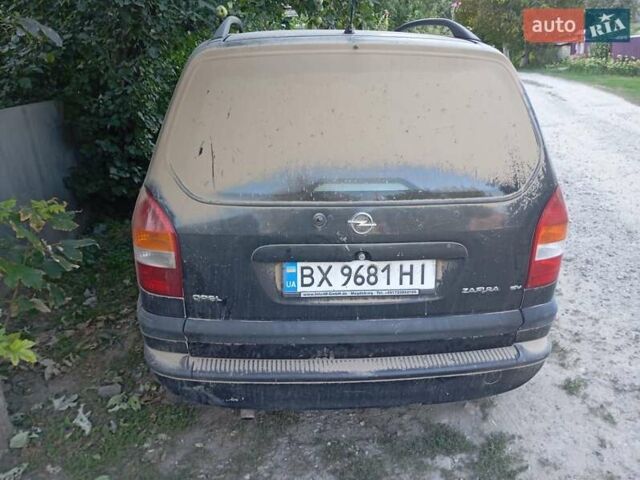 Черный Опель Зафира, объемом двигателя 1.8 л и пробегом 210 тыс. км за 4000 $, фото 6 на Automoto.ua