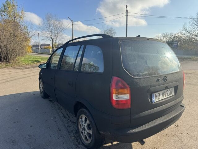 Чорний Опель Зафіра, об'ємом двигуна 2 л та пробігом 280 тис. км за 1400 $, фото 4 на Automoto.ua